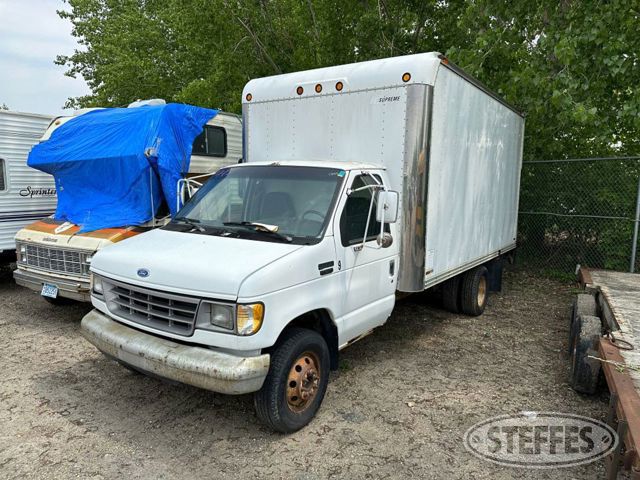 1993 Ford E350 Chassis
